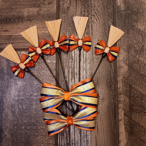 Draft Horse Mane Roll Decorations Set - Picture 3 of 5